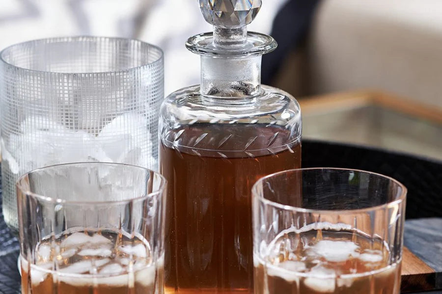 HS DECANTER GLASS 20X8CM